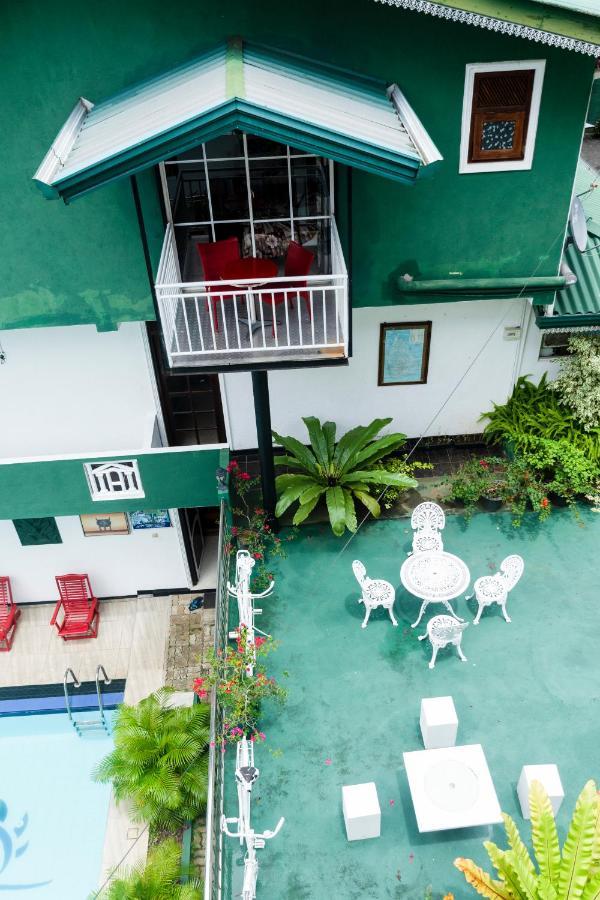 Kandy Riverside Villa Exterior foto